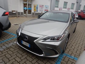 Lexus ES 300 2.5I-HYBRID-FUL-FUL-92000KM-ГАРАНЦИОНЕН, снимка 1