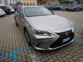 Lexus ES 300 2.5I-HYBRID-FUL-FUL-92000KM-ГАРАНЦИОНЕН, снимка 2