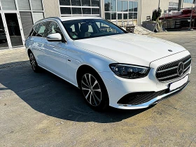 Обява за продажба на Mercedes-Benz E 300 E300de Exclusive Premium EQ Power 9G-TRONIC ~53 600 лв. - изображение 3