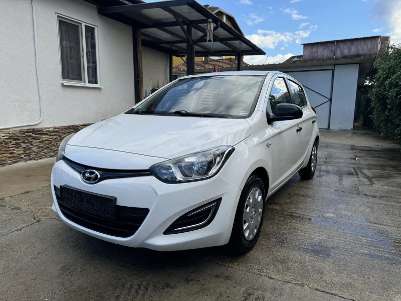 Hyundai I20, снимка 1 - Автомобили и джипове - 47240169