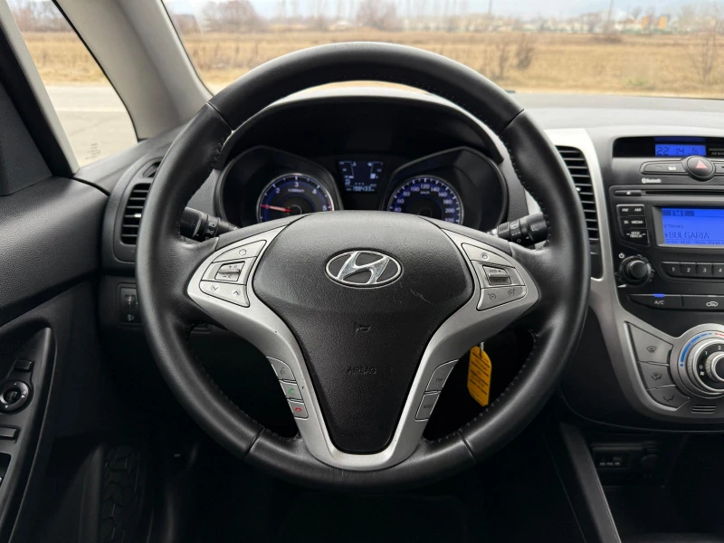 Hyundai Ix20 1.4 CRDI Сервизна история/Камера/Собствен лизинг, снимка 12 - Автомобили и джипове - 48250933