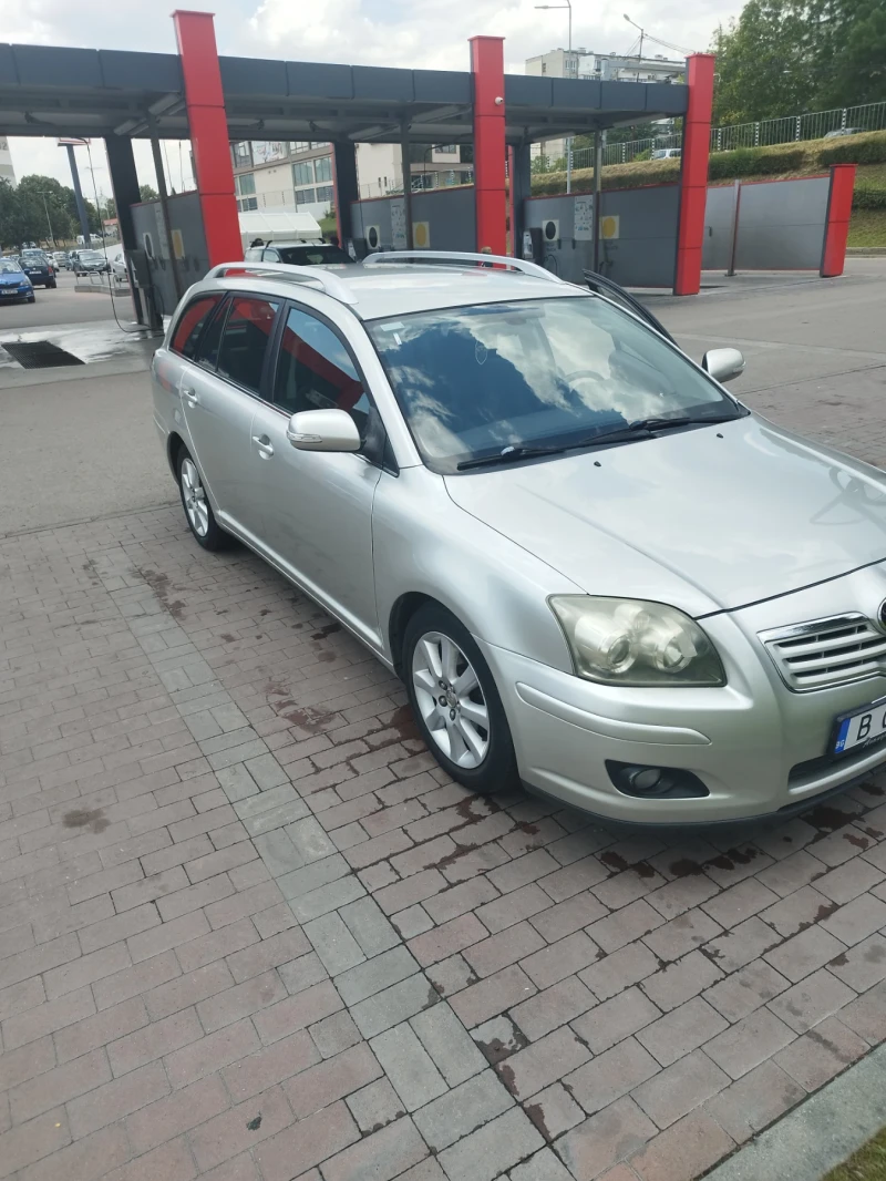 Toyota Avensis, снимка 2 - Автомобили и джипове - 49449320