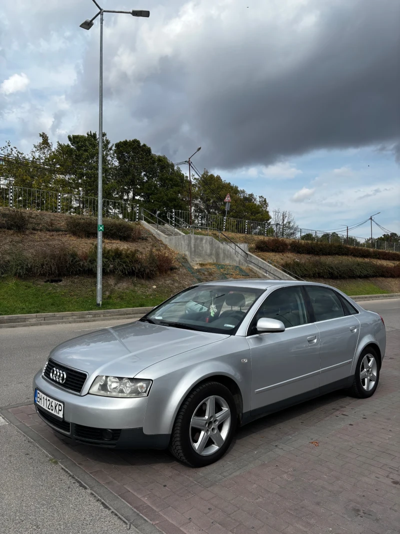 Audi A4 2.0, снимка 4 - Автомобили и джипове - 52367150