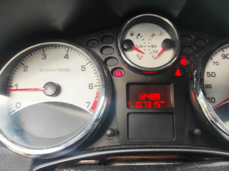 Peugeot 207, снимка 6 - Автомобили и джипове - 52294853