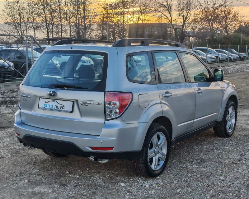 Subaru Forester 2.0 150 АВТОМАТ! BIFUEL! 4Х4! УНИКАЛНО СЪСТОЯНИЕ!!, снимка 7 - Автомобили и джипове - 52829614
