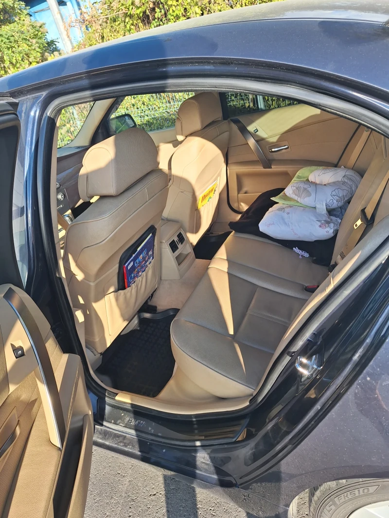 BMW 530, снимка 9 - Автомобили и джипове - 52831864