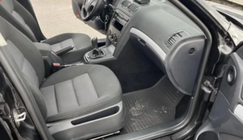 Skoda Octavia, снимка 9 - Автомобили и джипове - 52946900