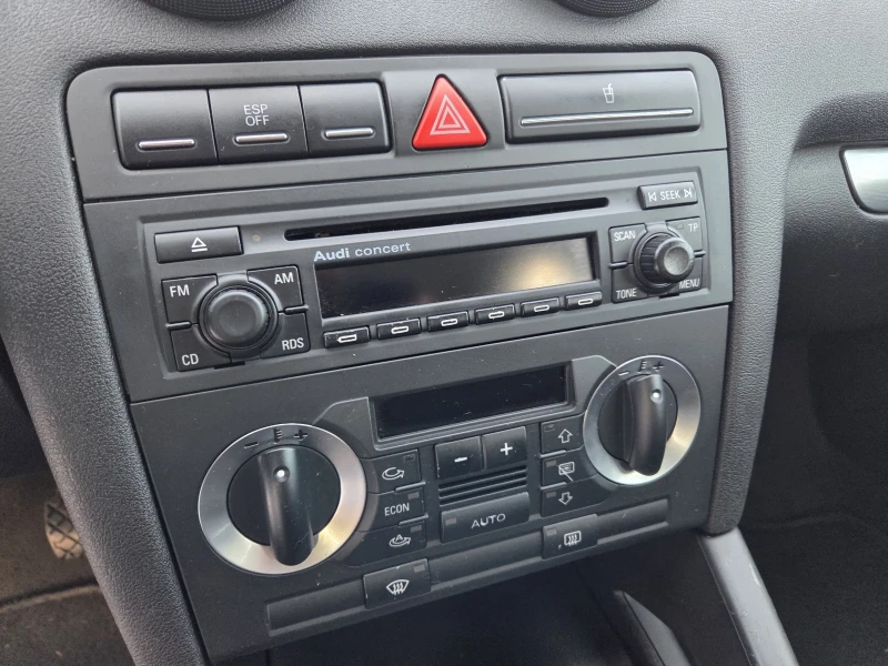 Audi A3 1.9tdi * face* , снимка 16 - Автомобили и джипове - 53191393