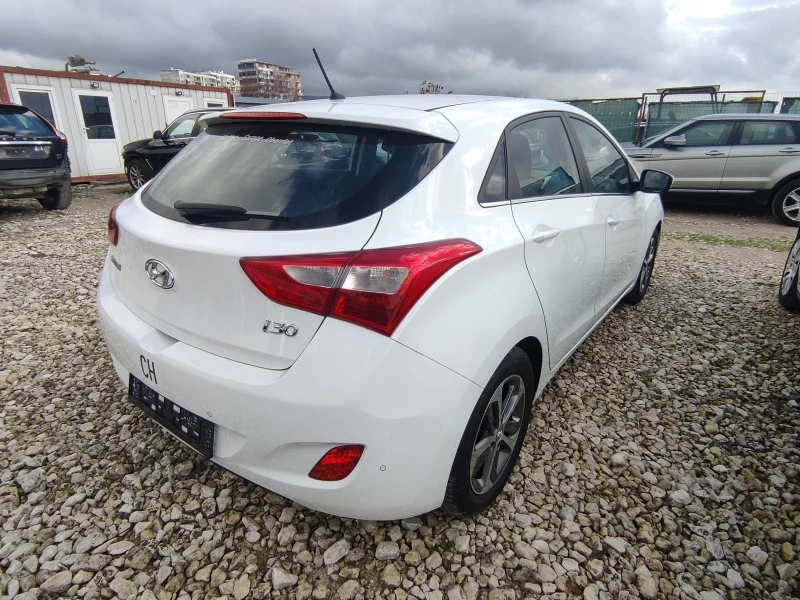 Hyundai I30 1, 6CRDI Automatic Euro6, снимка 6 - Автомобили и джипове - 53540554