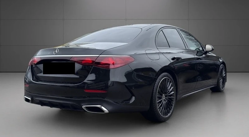 Mercedes-Benz E 220 d AMG-Line, снимка 4 - Автомобили и джипове - 53922304