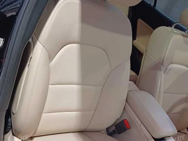 Mercedes-Benz GLA 180 CDI/Панорама/E6/ Подгрев/109к.с.Памет сед/ЛИЗИНГ, снимка 6 - Автомобили и джипове - 54478897