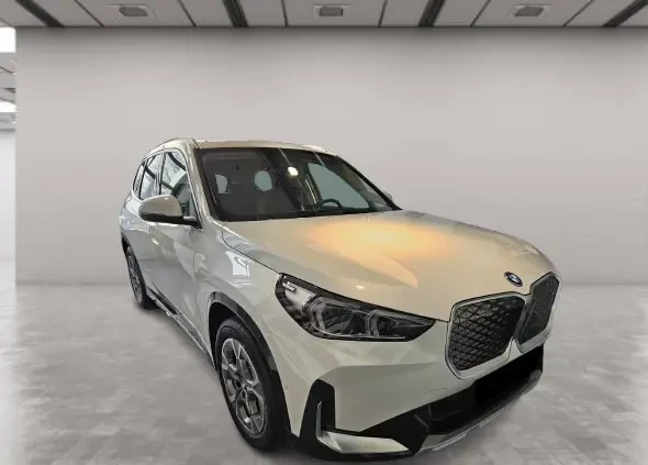 BMW iX1 eDrive20 = M-Sport = Гаранция