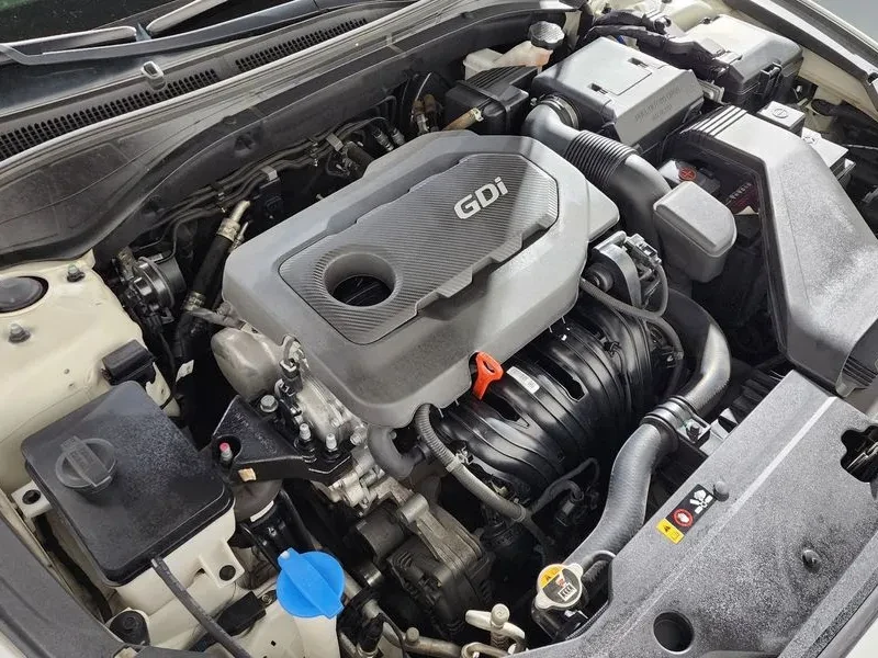 Hyundai Grandeur 2.4 Premium, снимка 6 - Автомобили и джипове - 55348883