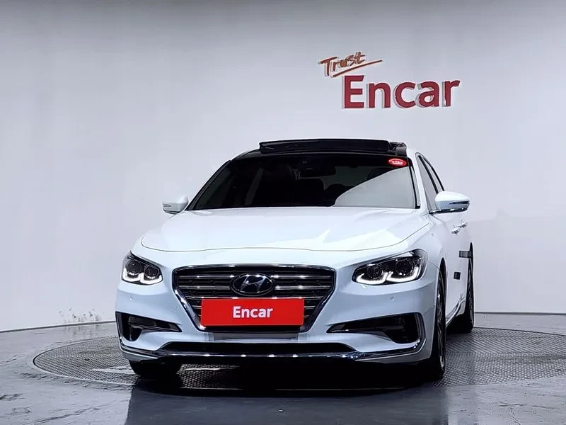 Hyundai Grandeur 2.4 Premium, снимка 3 - Автомобили и джипове - 55348883