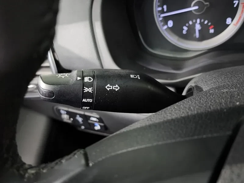Hyundai Grandeur 2.4 Premium, снимка 16 - Автомобили и джипове - 55348883