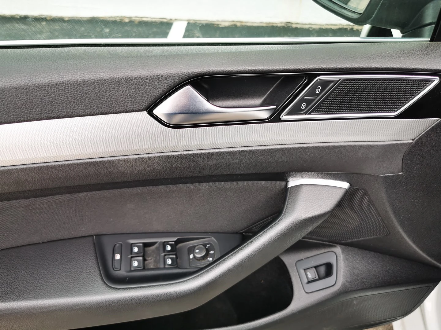 VW Passat VW Passat Var. Comfortline 2.0TDI SCR BMT | Mobile.bg   13