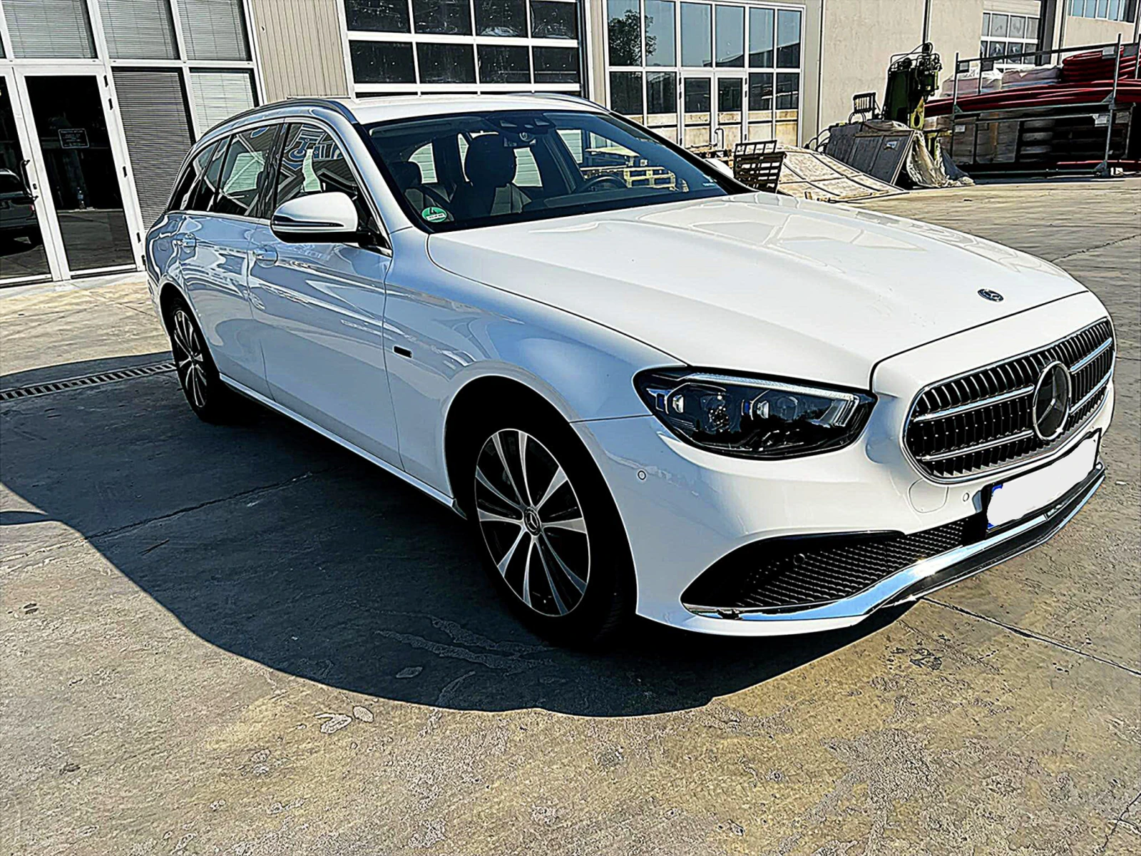 Mercedes-Benz E 300 E300de Exclusive Premium EQ Power 9G-TRONIC - изображение 4