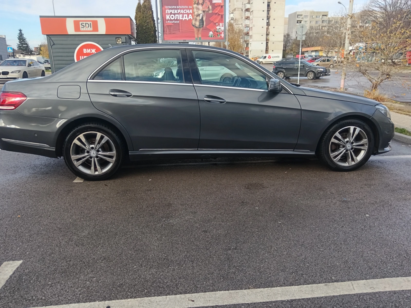 Mercedes-Benz E 220 CDI - изображение 4