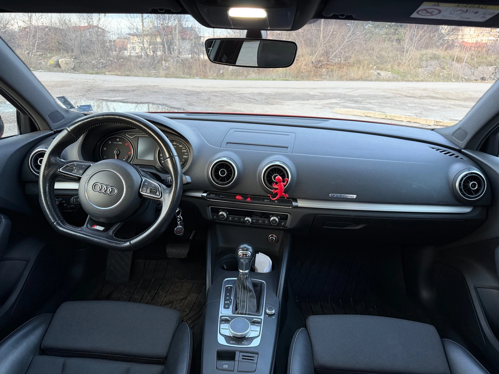 Audi A3 2.0 TDI 3xS-Line | Mobile.bg � ����������� 15