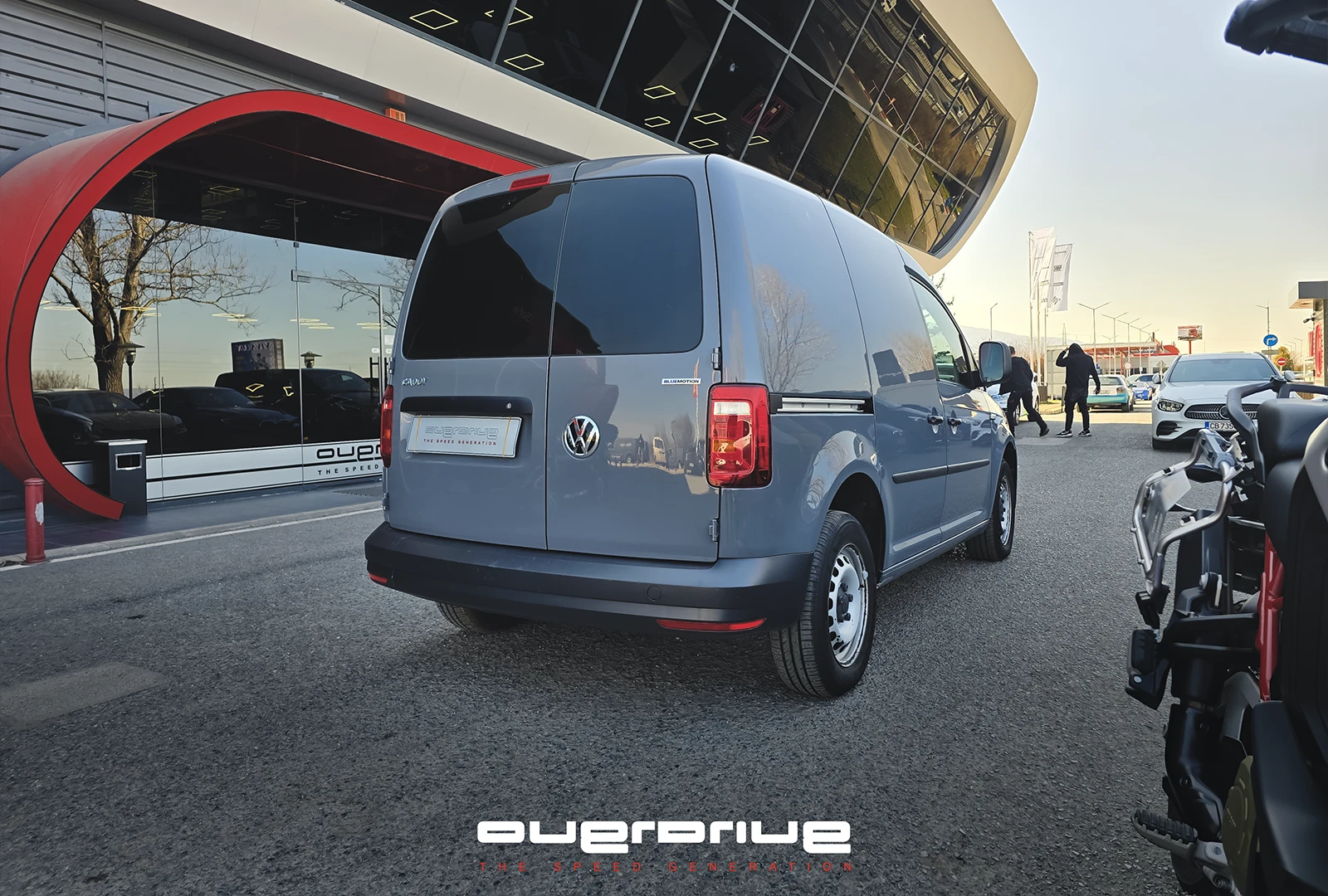 VW Caddy 1.4 TGI CARGO, снимка 6 - Автомобили и джипове - 53876722