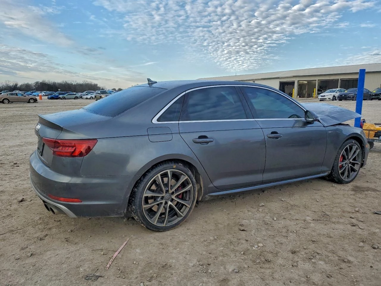Audi S4 PREMIUM PLUS, снимка 3 - Автомобили и джипове - 53865611