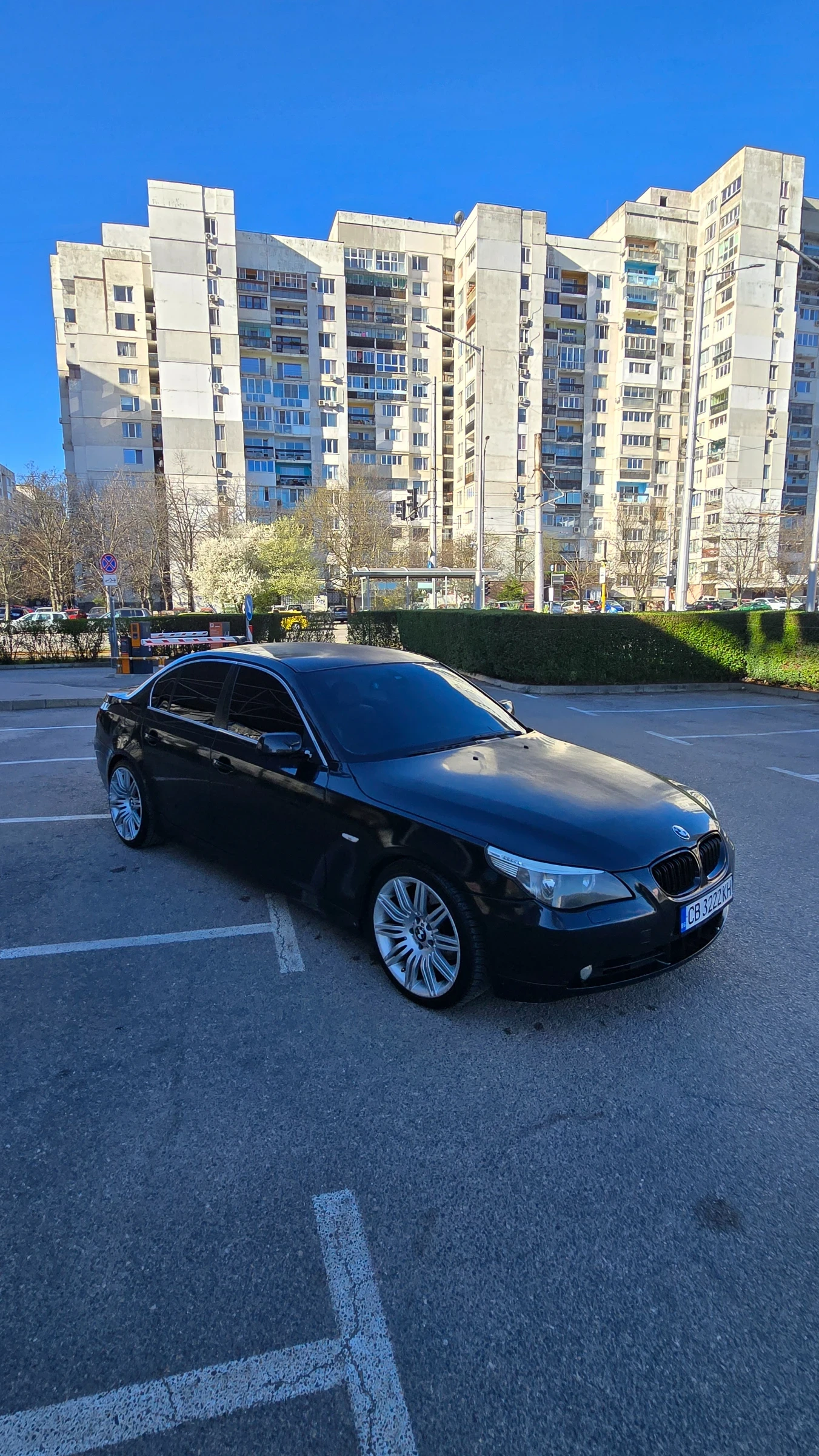 BMW 525