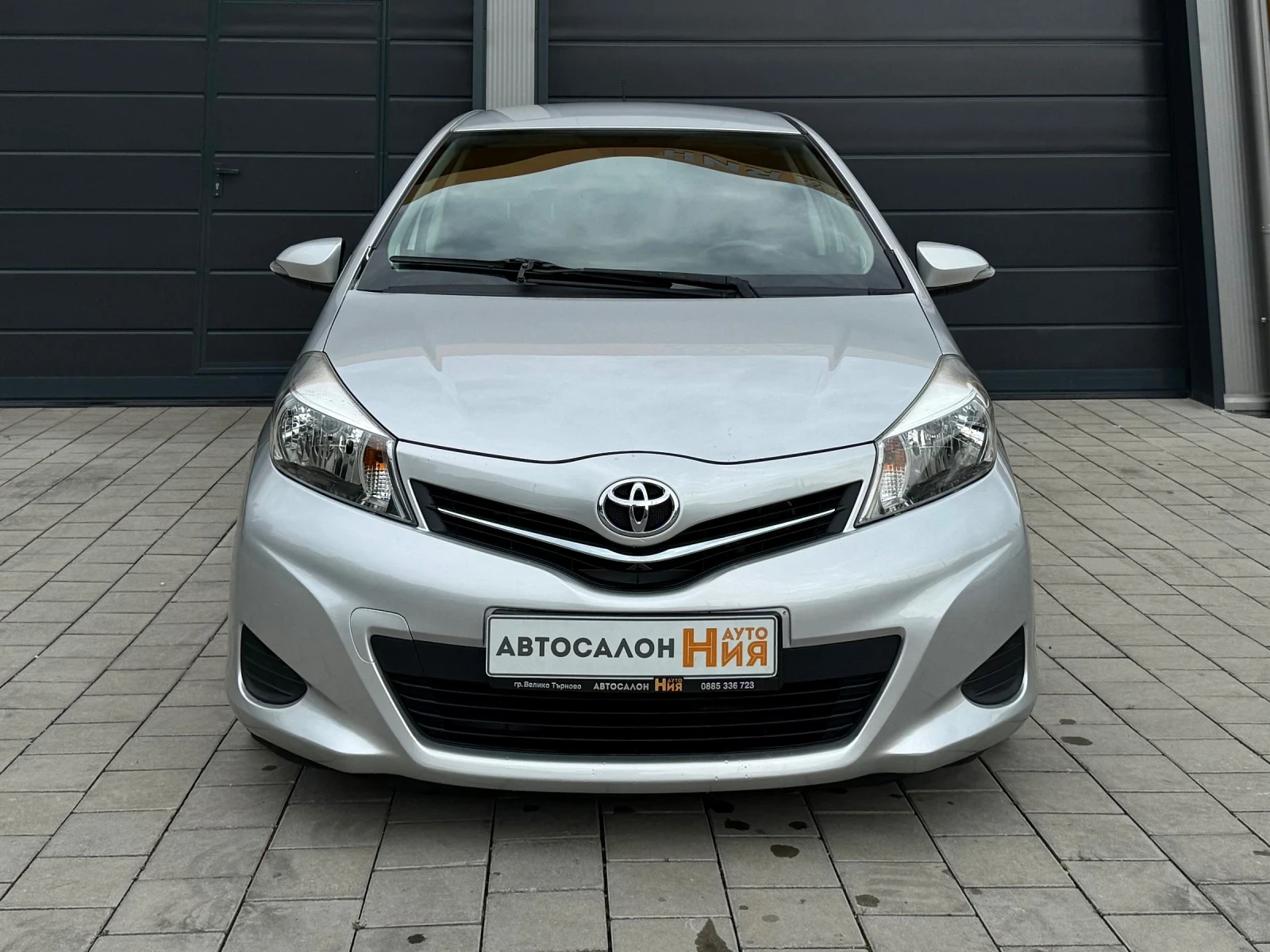 Toyota Yaris 1.4 D4D * Camera* Navi* 6ск.* , снимка 2 - Автомобили и джипове - 54608081