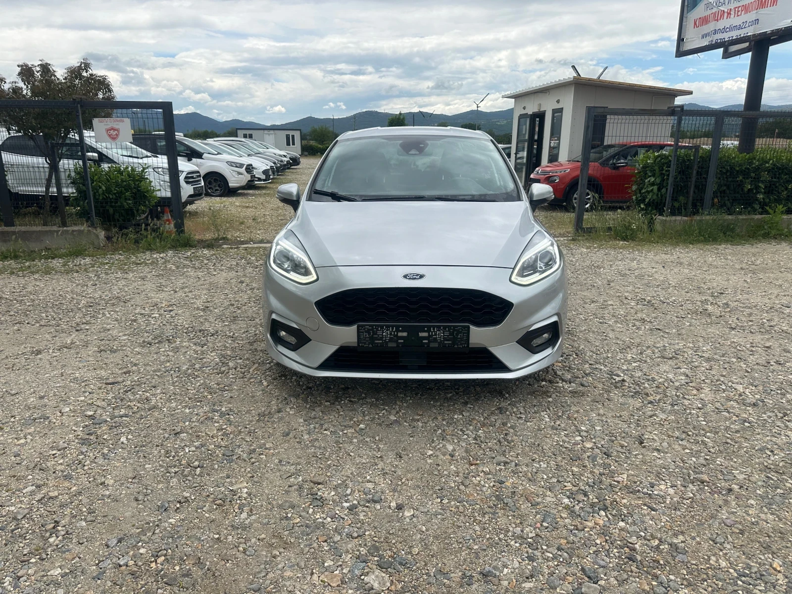 Ford Fiesta ST-LINE , снимка 3 - Автомобили и джипове - 54650696