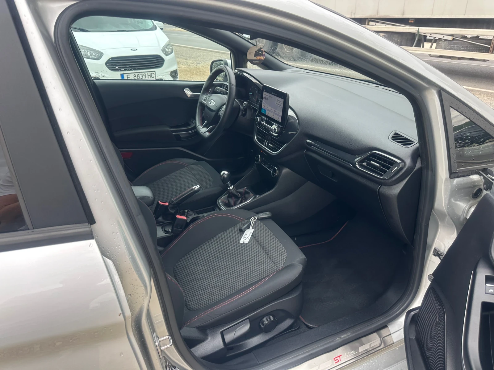 Ford Fiesta ST-LINE , снимка 8 - Автомобили и джипове - 54650696