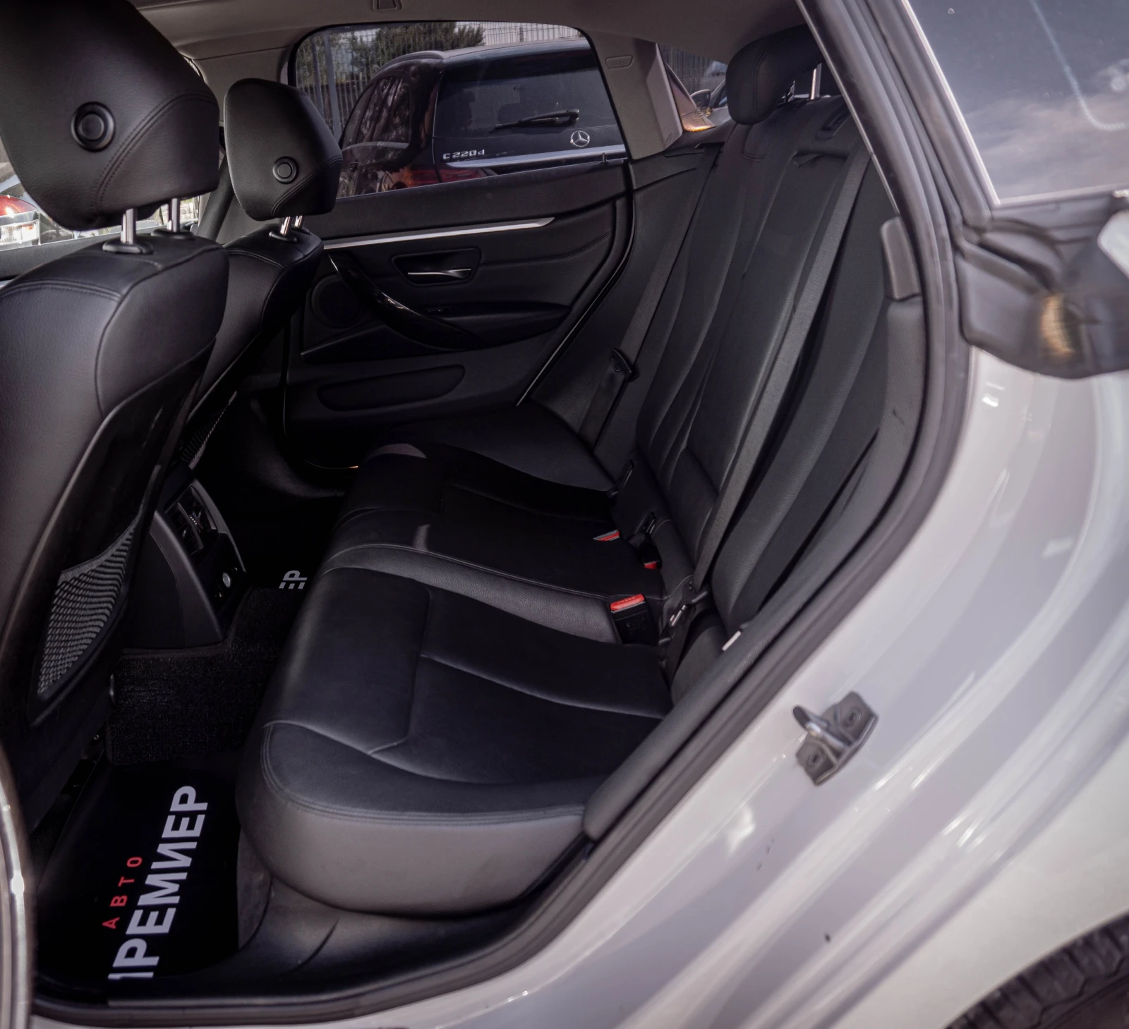 BMW 420 d-GranCoupe-190hp-ПЕРФЕКТНА!, снимка 12 - Автомобили и джипове - 54879259