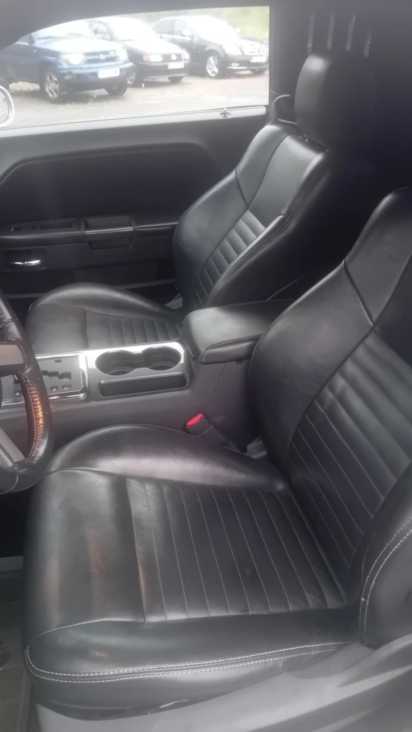 Dodge Challenger 5.7 Hemi, снимка 7 - Автомобили и джипове - 55421081