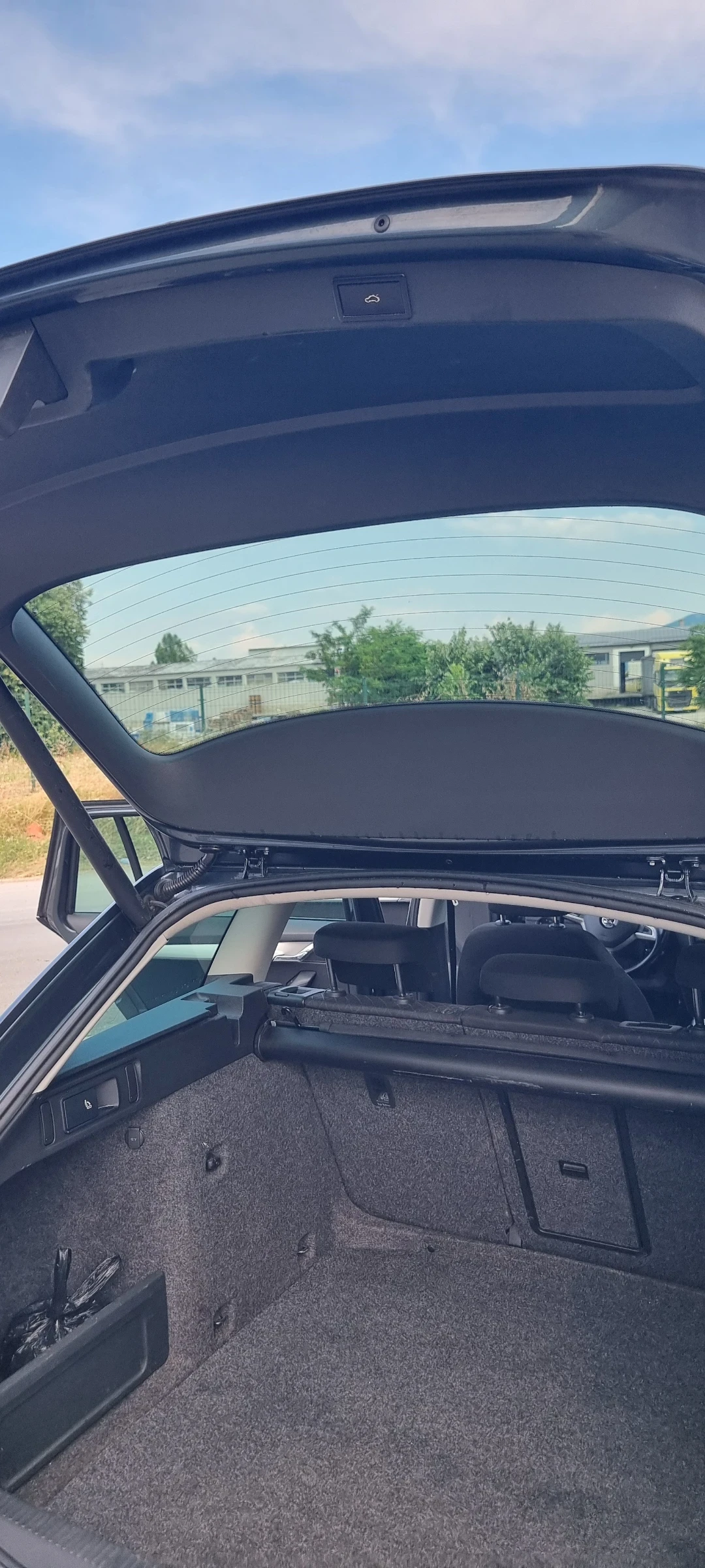 Skoda Octavia, снимка 12 - Автомобили и джипове - 55579521