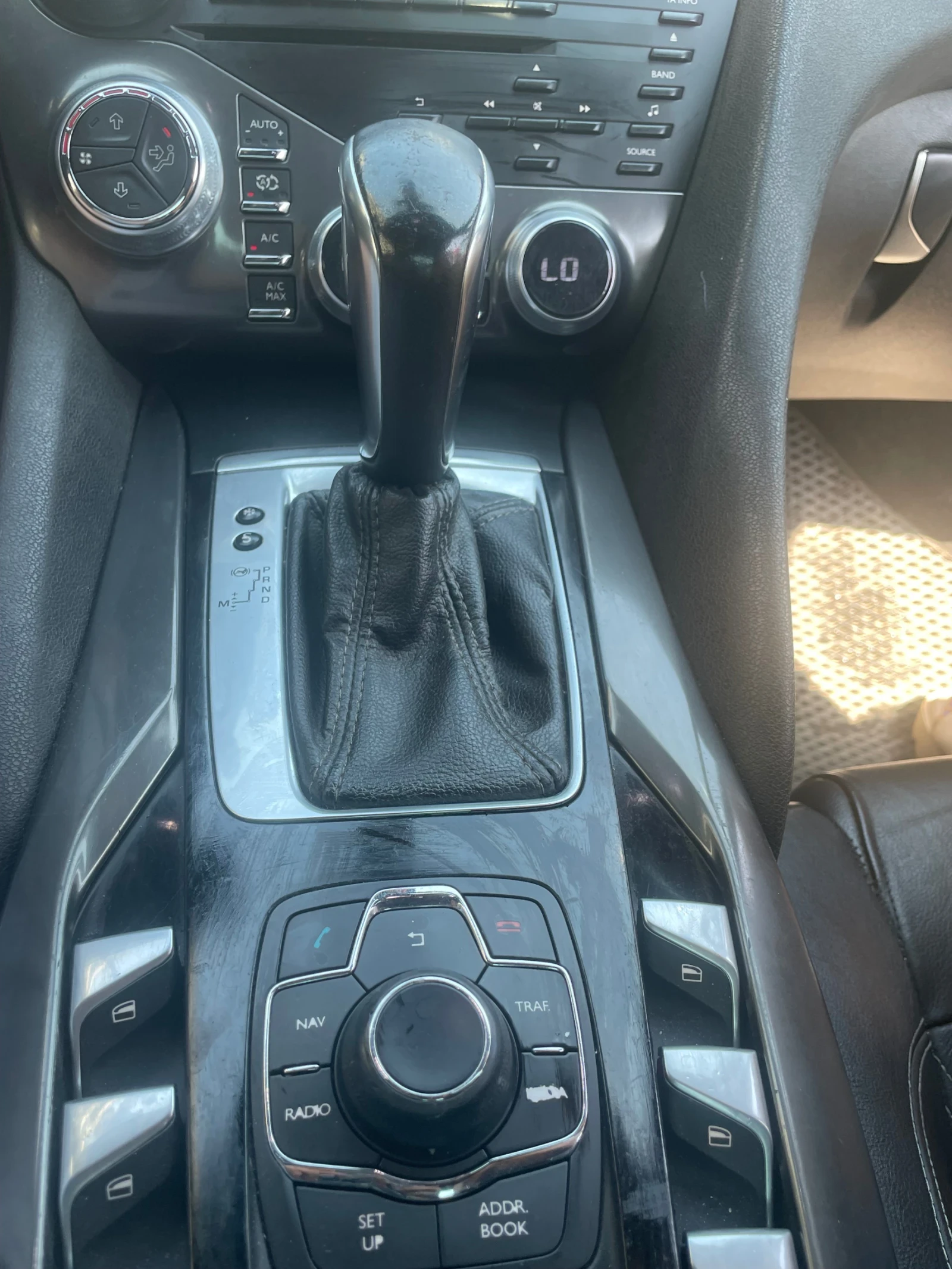 Citroen DS5, снимка 12 - Автомобили и джипове - 55602543