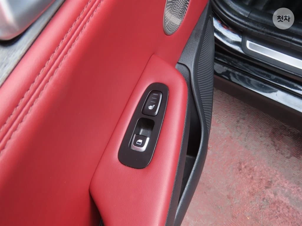 Kia Stinger 3.3 GT SPORT+ HEAD UP 360CAM FULL, снимка 17 - Автомобили и джипове - 55776939