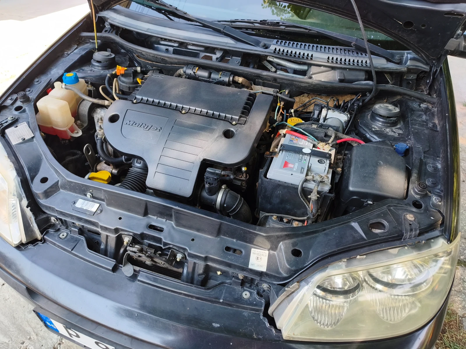 Fiat Punto 188, снимка 10 - Автомобили и джипове - 55785672