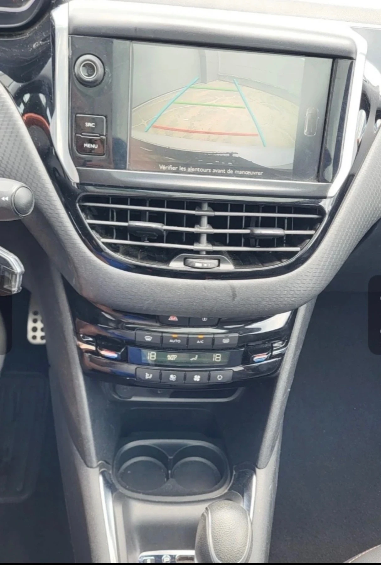 Peugeot 208 Rolland Garros Automatic EURO6, снимка 14 - Автомобили и джипове - 55887909