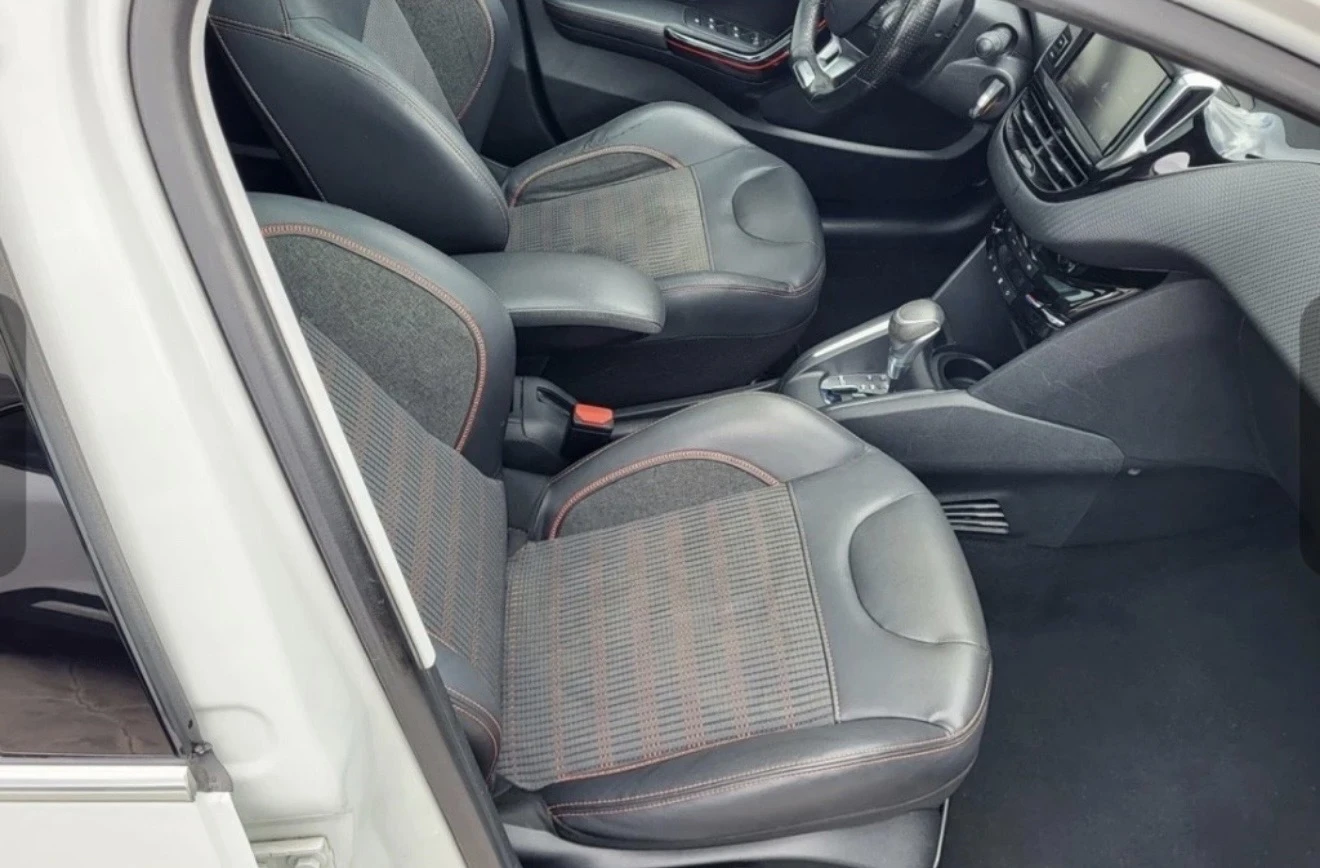 Peugeot 208 Rolland Garros Automatic EURO6, снимка 11 - Автомобили и джипове - 55887909