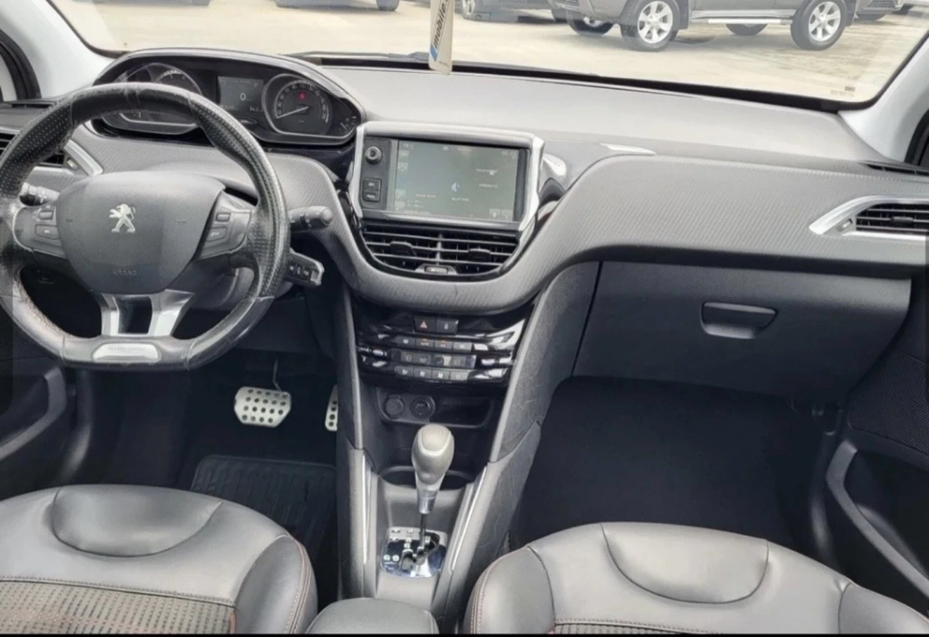 Peugeot 208 Rolland Garros Automatic EURO6, снимка 10 - Автомобили и джипове - 55887909