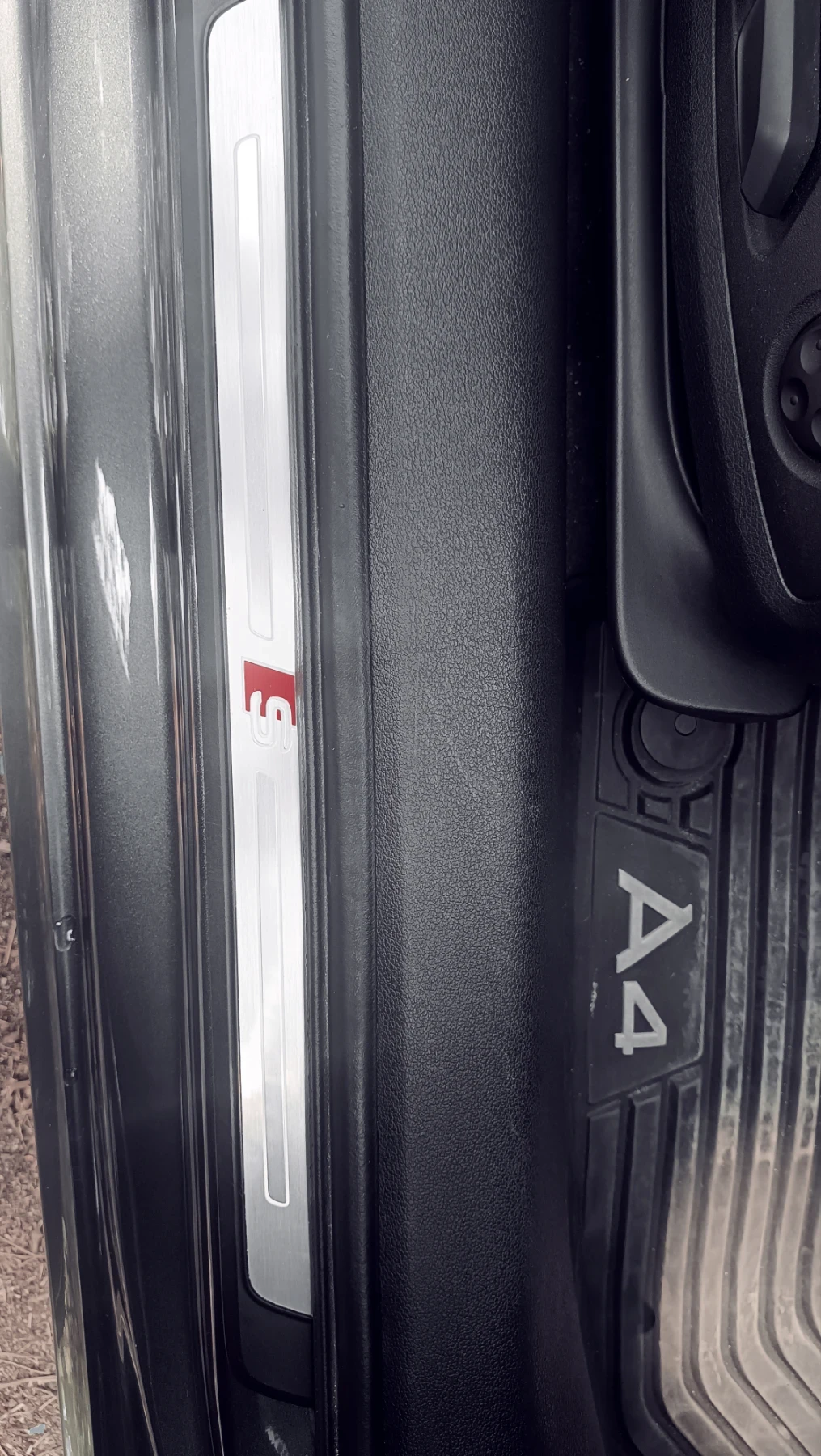 Audi A4 2.0Tdi 193 3xSline, снимка 15 - Автомобили и джипове - 55968109