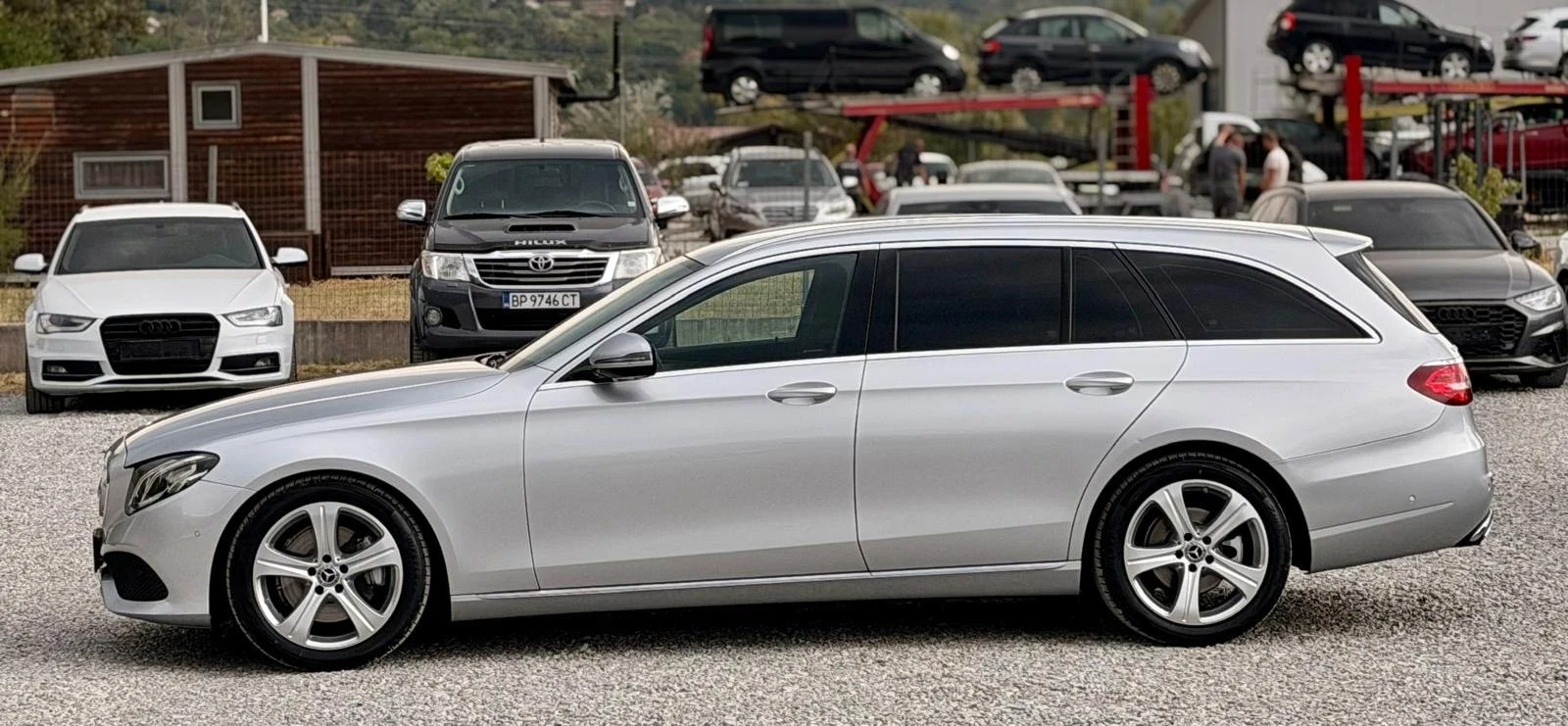 Mercedes-Benz E 220 * Италия* * Камера* * Нов внос* , снимка 4 - Автомобили и джипове - 56261025