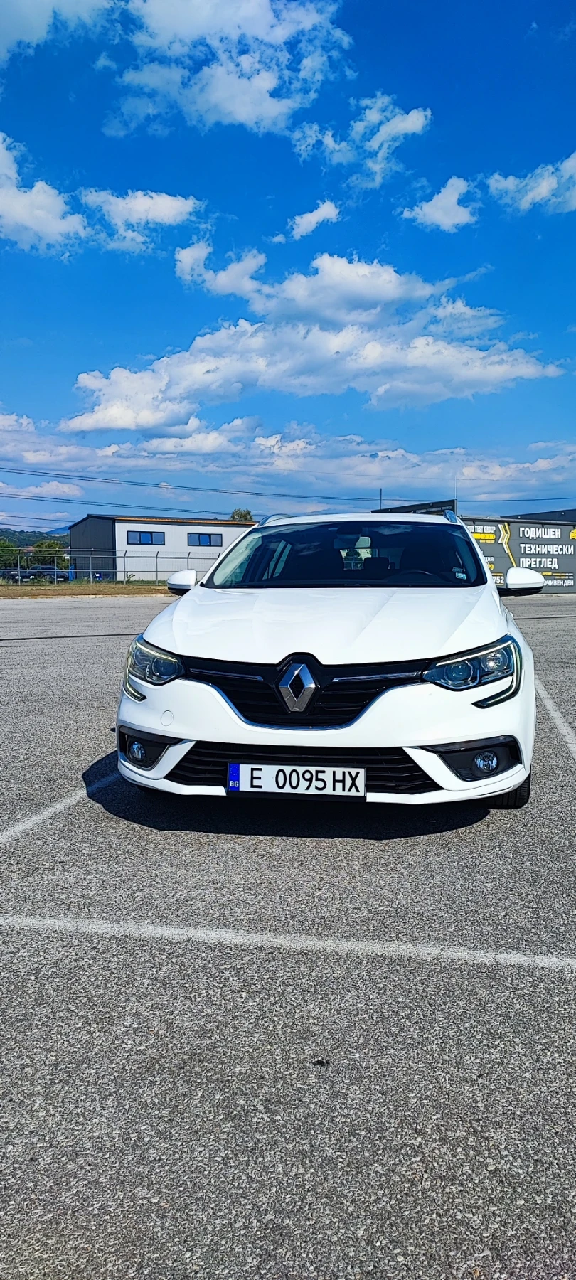 Renault Megane, снимка 2 - Автомобили и джипове - 56264481