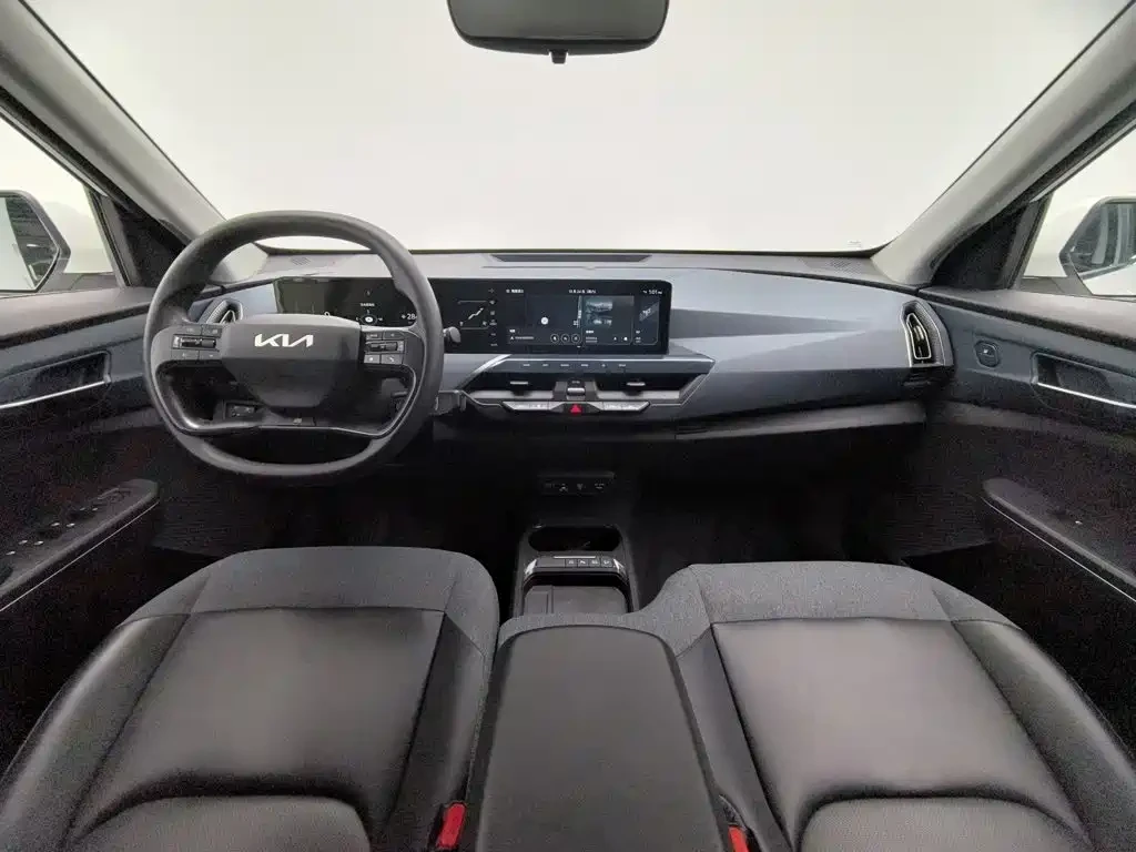 Kia EV5 2024* AIR* LONG RANGE* КРАЙНА ЦЕНА, снимка 5 - Автомобили и джипове - 56640685