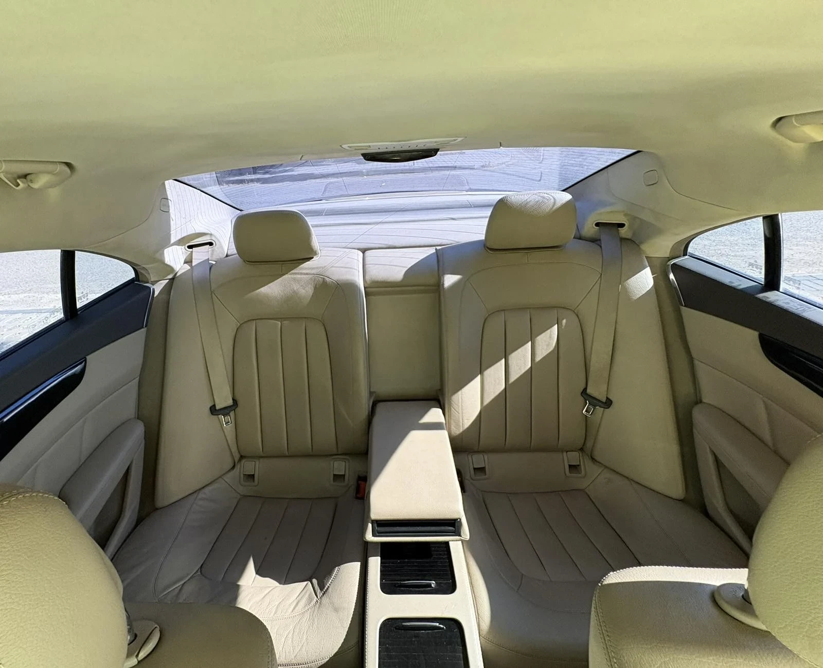 Mercedes-Benz CLS 350, снимка 17 - Автомобили и джипове - 56664385