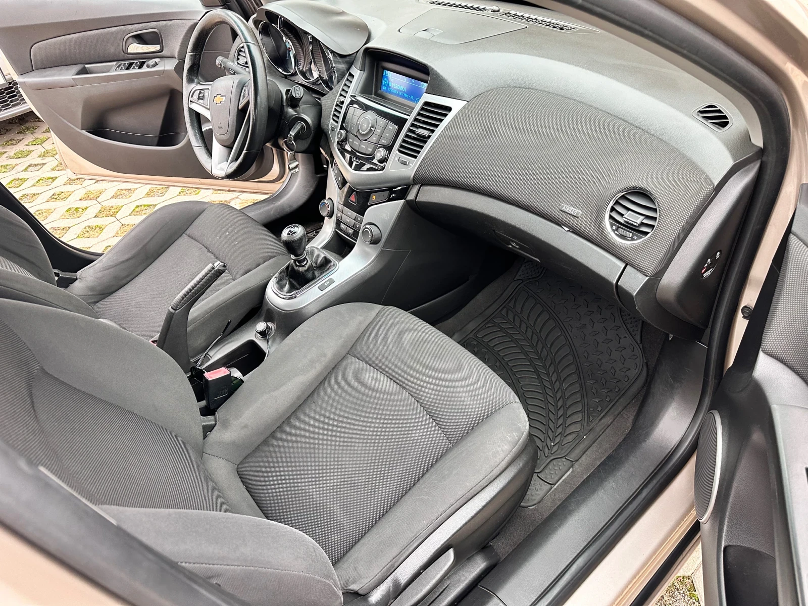 Chevrolet Cruze �������� ��������� | Mobile.bg � ����������� 14