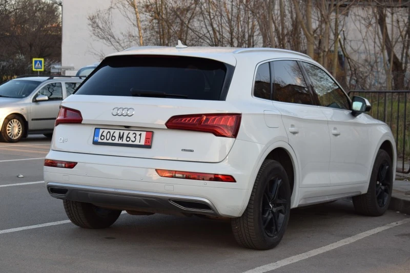 Audi Q5 Premium , снимка 7 - Автомобили и джипове - 47373912