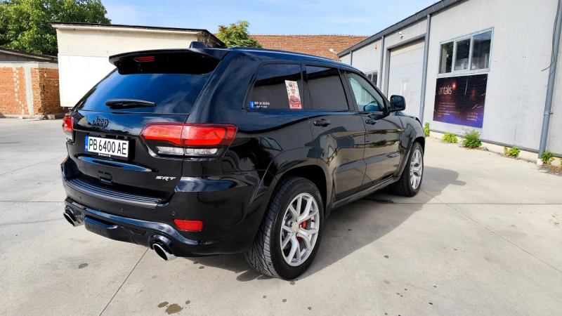 Jeep Grand cherokee SRT Лизинг, снимка 4 - Автомобили и джипове - 48560566