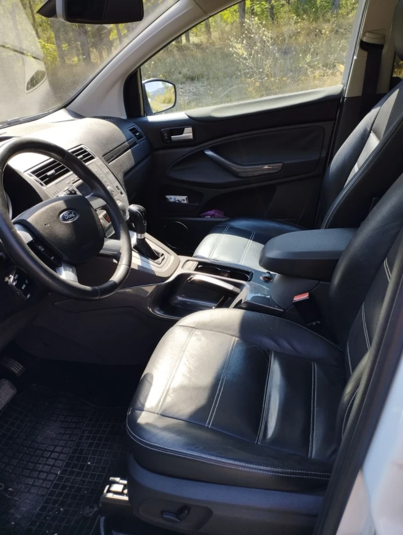 Ford Kuga 4x4, снимка 3 - Автомобили и джипове - 51502459