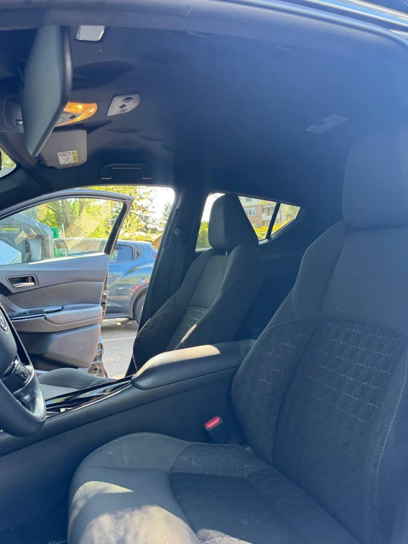 Toyota C-HR 1.8 Гаранция, снимка 4 - Автомобили и джипове - 53091904