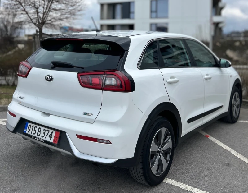 Kia Niro 1.6* EV* Hybrid* , снимка 8 - Автомобили и джипове - 53417335