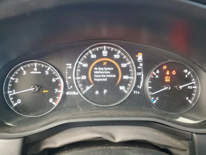 Mazda CX-50 2.5L 4 All wheel drive, снимка 13 - Автомобили и джипове - 53001183